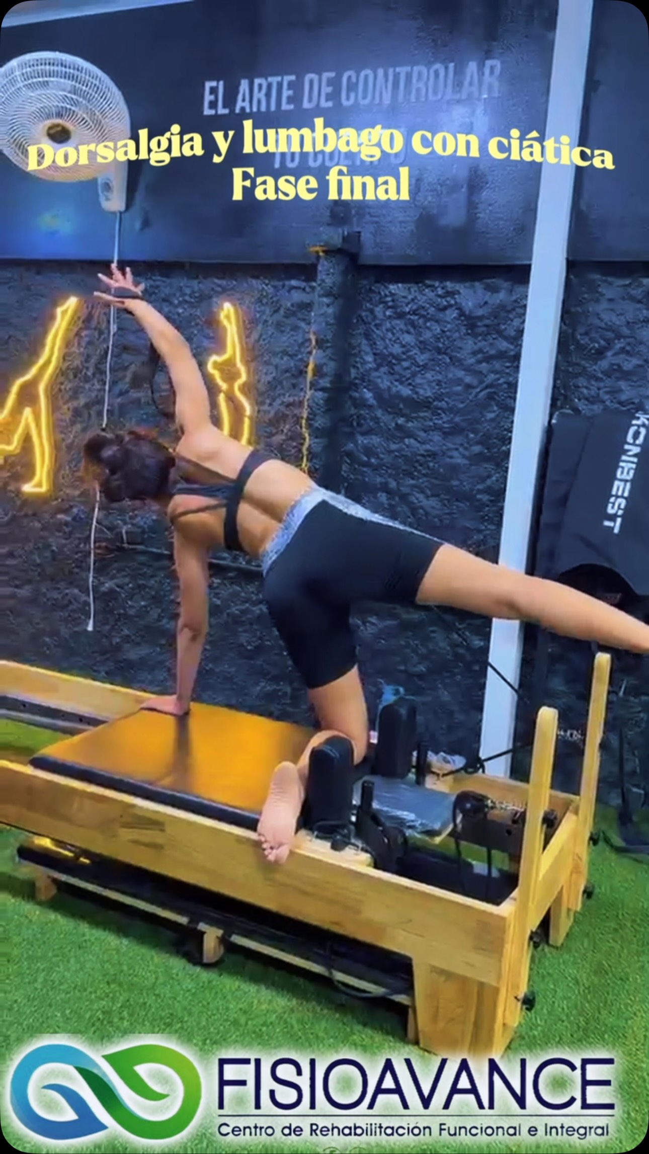 💙 FISIOAVANCE IPS | PILATES TERAPÉUTICO 💙
🧘♀️ ¡RECUPERA TU MOVILIDAD, FORTALECE TU COLUMNA,MEJORA TU CALIDAD DE VIDA!
¿Sufres de dolor en la espalda, dorsalgia o lumbago con ciática? En FISIOAVANCE IPS te ayudamos a mejorar tu bienestar mediante el Pilates Terapéutico, una herramienta de rehabilitación que combina movimientos controlados, fortalecimiento muscular, respiración y conciencia corporal.
✅ BENEFICIOS DEL PILATES TERAPÉUTICO
🔹 Alivia el dolor de espalda: contribuye a disminuir la tensión muscular y las molestias asociadas con la dorsalgia y el dolor lumbar.
🔹 Fortalece la columna vertebral: mejora la estabilidad mediante el fortalecimiento de los músculos abdominales, lumbares y pélvicos.
🔹 Mejora la postura corporal: favorece una mejor alineación y ayuda a disminuir las sobrecargas musculares.
🔹 Apoya la rehabilitación del lumbago con ciática: mediante ejercicios adaptados, puede mejorar la movilidad y la capacidad funcional, respetando los síntomas y las limitaciones de cada paciente.
🔹 Aumenta la flexibilidad y movilidad: ayuda a recuperar movimientos cotidianos con mayor comodidad y seguridad.
🔹 Previene las recaídas: fortalece los músculos que protegen la columna y promueve hábitos de movimiento saludables.
🔹 Mejora el equilibrio y la coordinación: favorece el control corporal y la independencia funcional.
💙 ¿POR QUÉ ELEGIR FISIOAVANCE IPS?
Porque entendemos que cada paciente necesita una rehabilitación individualizada. Nuestro enfoque de Pilates Terapéutico está orientado a mejorar la funcionalidad, disminuir las molestias y fortalecer el cuerpo de manera progresiva y segura, bajo orientación profesional.
⚕️ En pacientes con ciática, es fundamental realizar una valoración fisioterapéutica previa para seleccionar los ejercicios adecuados y evitar movimientos que agraven los síntomas.
🌟 ¡NO TE ACOSTUMBRES A VIVIR CON DOLOR!
📲 Agenda tu valoración y comienza tu proceso de rehabilitación.
Citas 3177165551
Calle 16 7-55 Barrio Quirinal
Neiva
📱 Síguenos en Facebook e Instagram Fisioavanceips